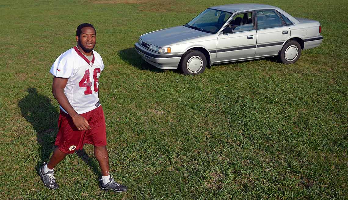 Washington Redskins running back Alfred Morris has a four-year, $2.2 million contract and still drives his 1991 Mazda 
