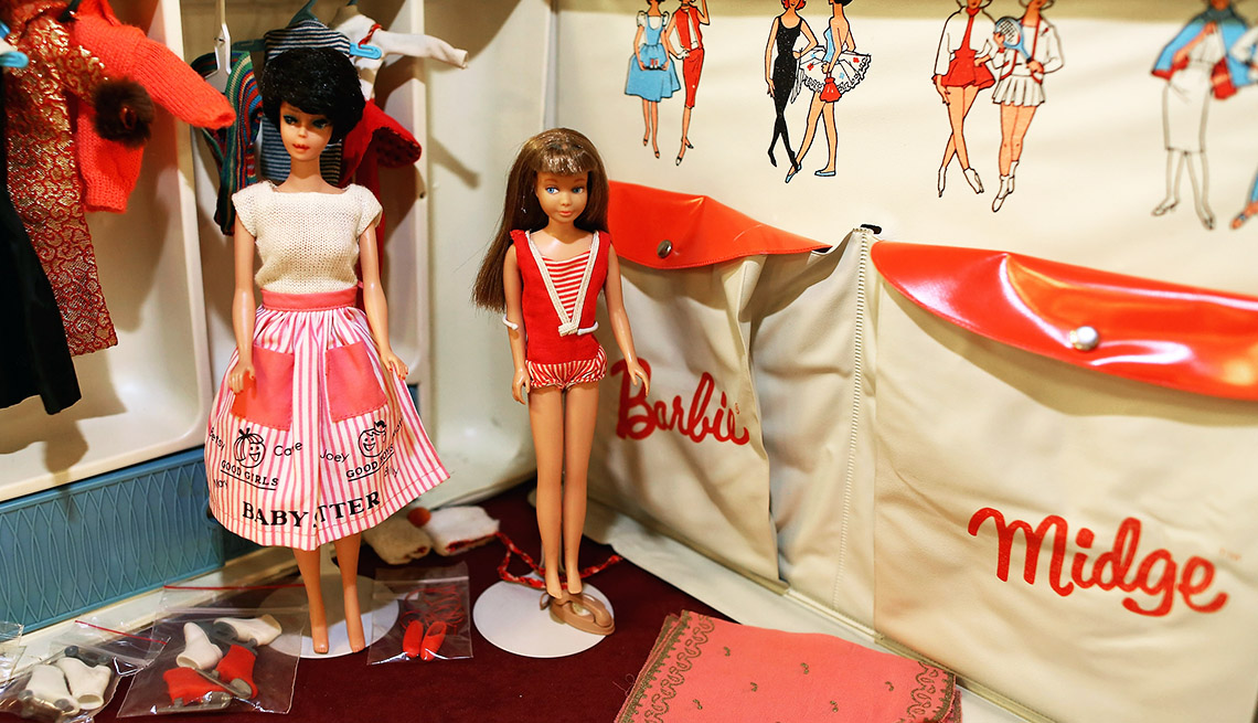 item 2 of Gallery image - Vintage Barbie and Midge dolls stand in front of their carrying case