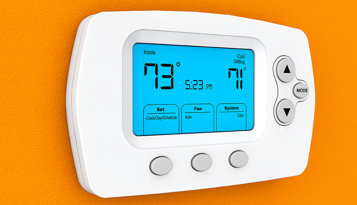 The Benefits of a Programmable Thermostat for Rental Properties