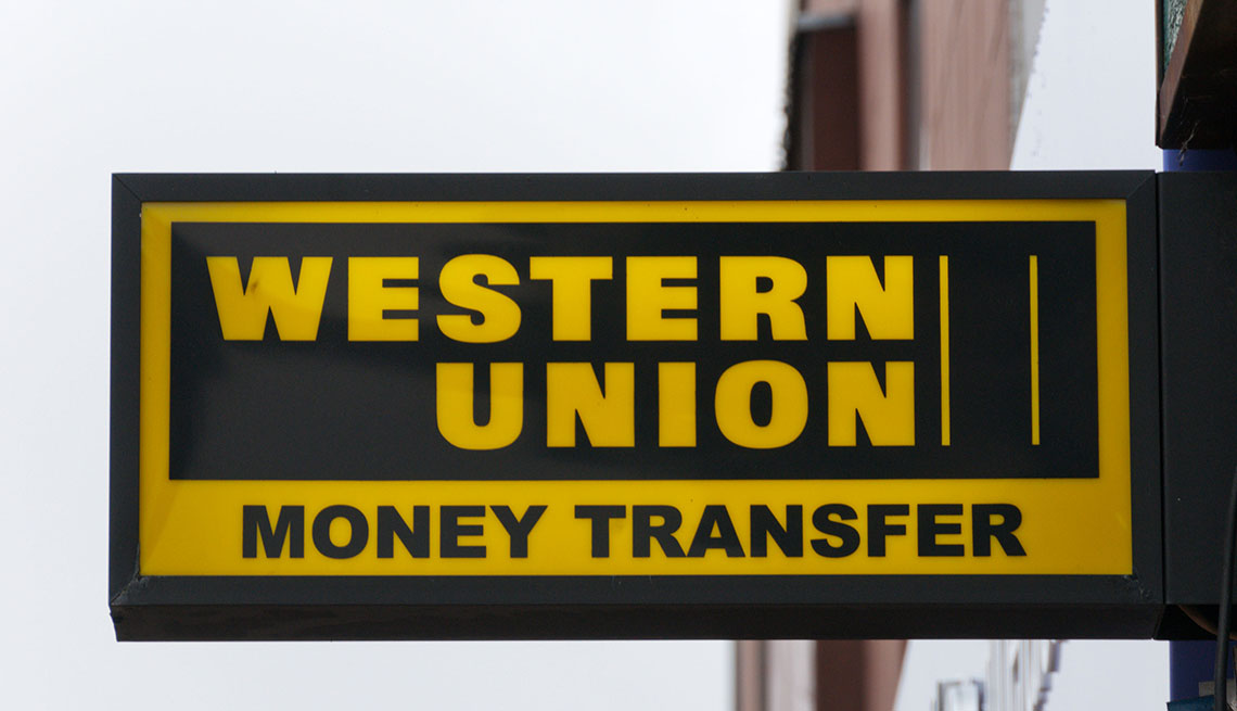 Aviso de Western Union en una calle