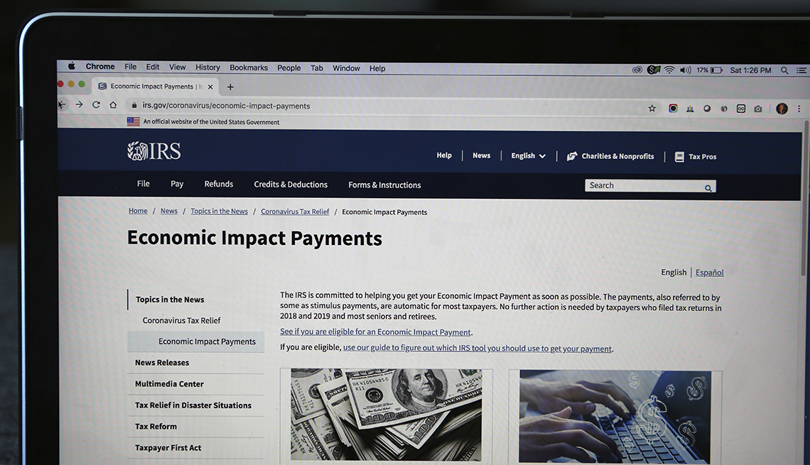 Captura de pantalla del sitio web del IRS con el titular en inglés, Impacto económico de los pagos.