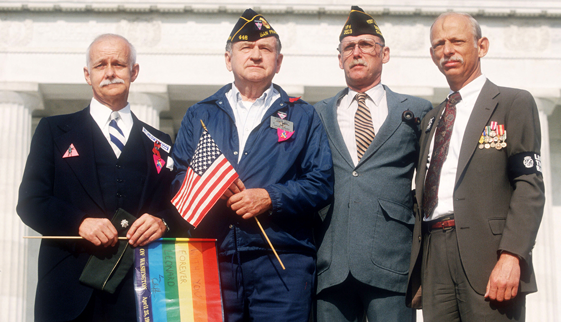 Veteranos de las fuerzas armadas de Estados Unidos - Derechos de los homosexuales