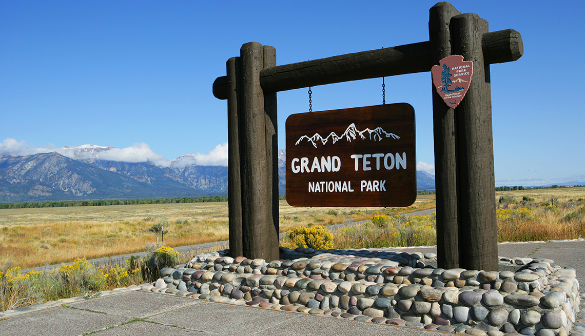 Letrero anuncia al Grand Teton National Park