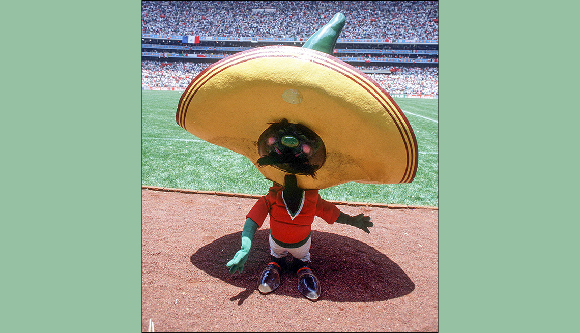 item 10 of Gallery image - Pique (México, 1986), Mascotas de los mundiales de fútbol