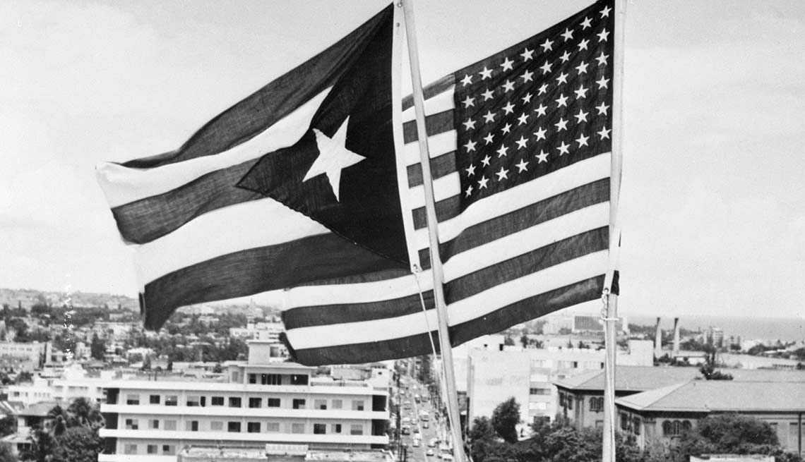 Puerto Rico elige ser Estado Libre Asociado