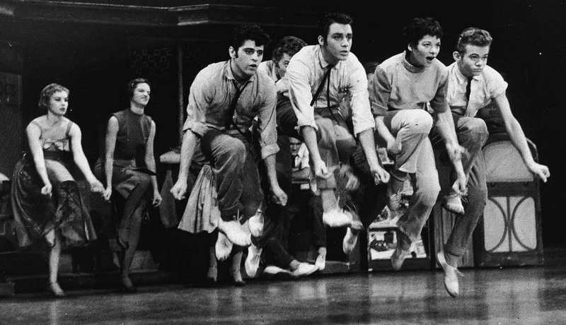 Se estrena West Side Story en Broadway