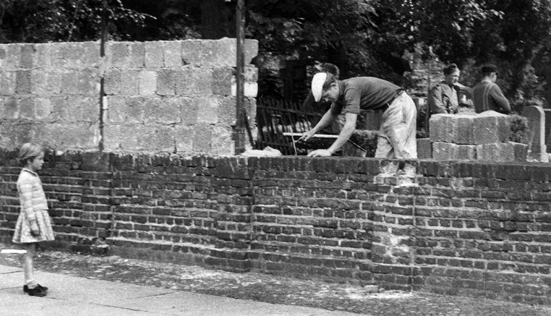 La construcción del muro de Berlin