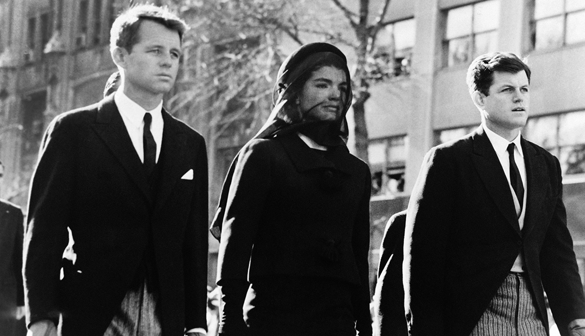 Robert Kennedy, Jacqueline Kennedy y Edward Kennedy