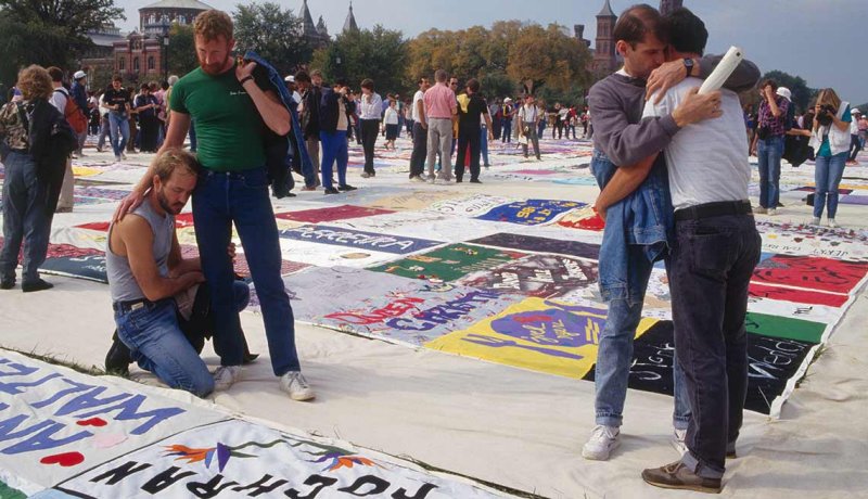 Demostración en homenaje a las víctimas de SIDA en Washington, DC
