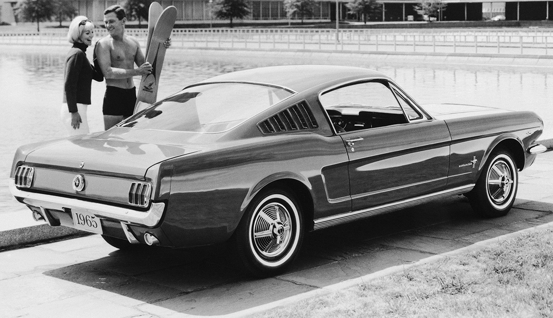 Ford Mustang Fastback Modelo 1964.