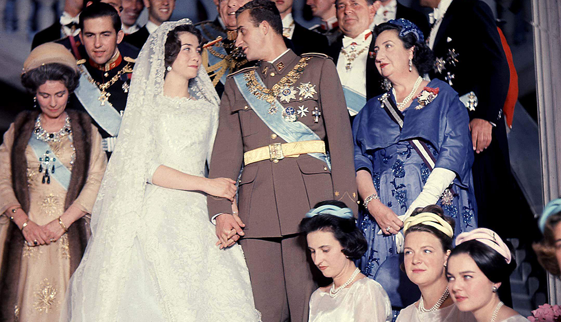 Foto de la boda de Juan Carlos de Borbón y Sofía de Grecia y Dinamarca con su familia