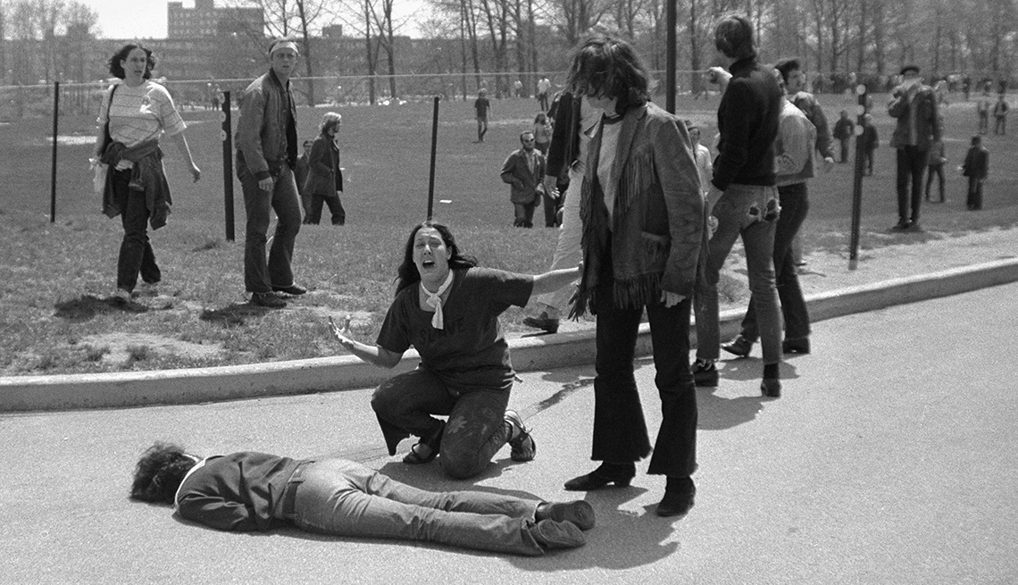 A woman screams next to a body at the Kent State University shooting