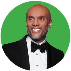 Photo portrait of singer Kenny Lattimore