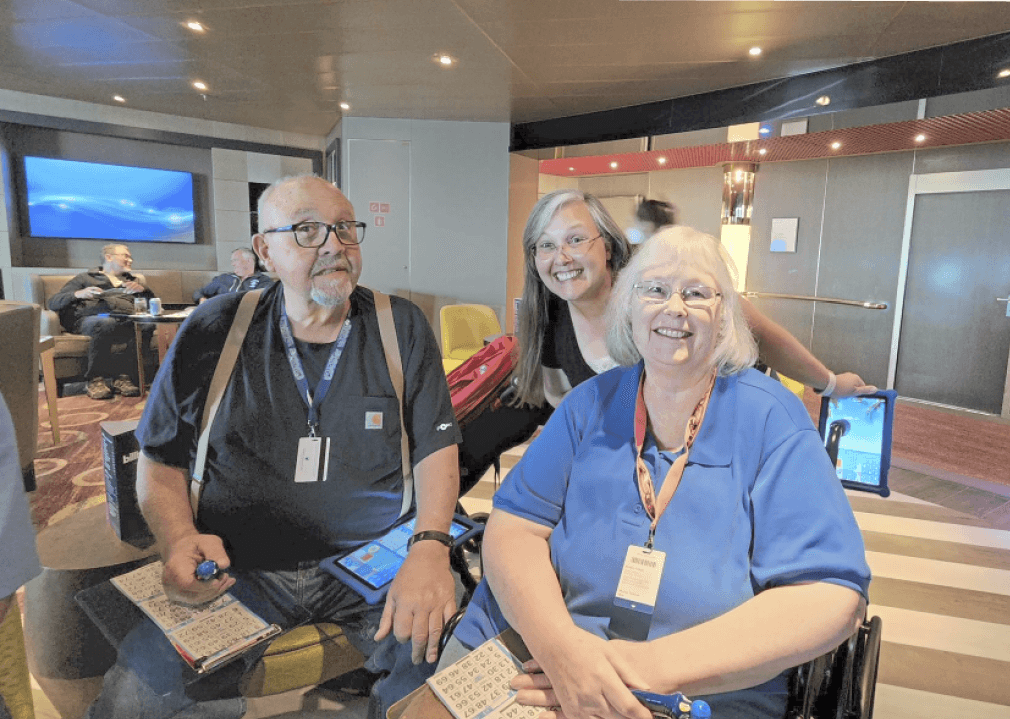 Photo of Jenny Gillett with her parents