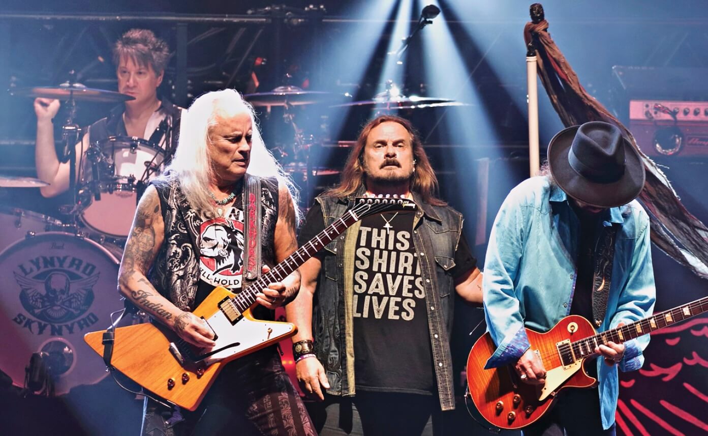 Photo of Lynyrd Skynrd performing