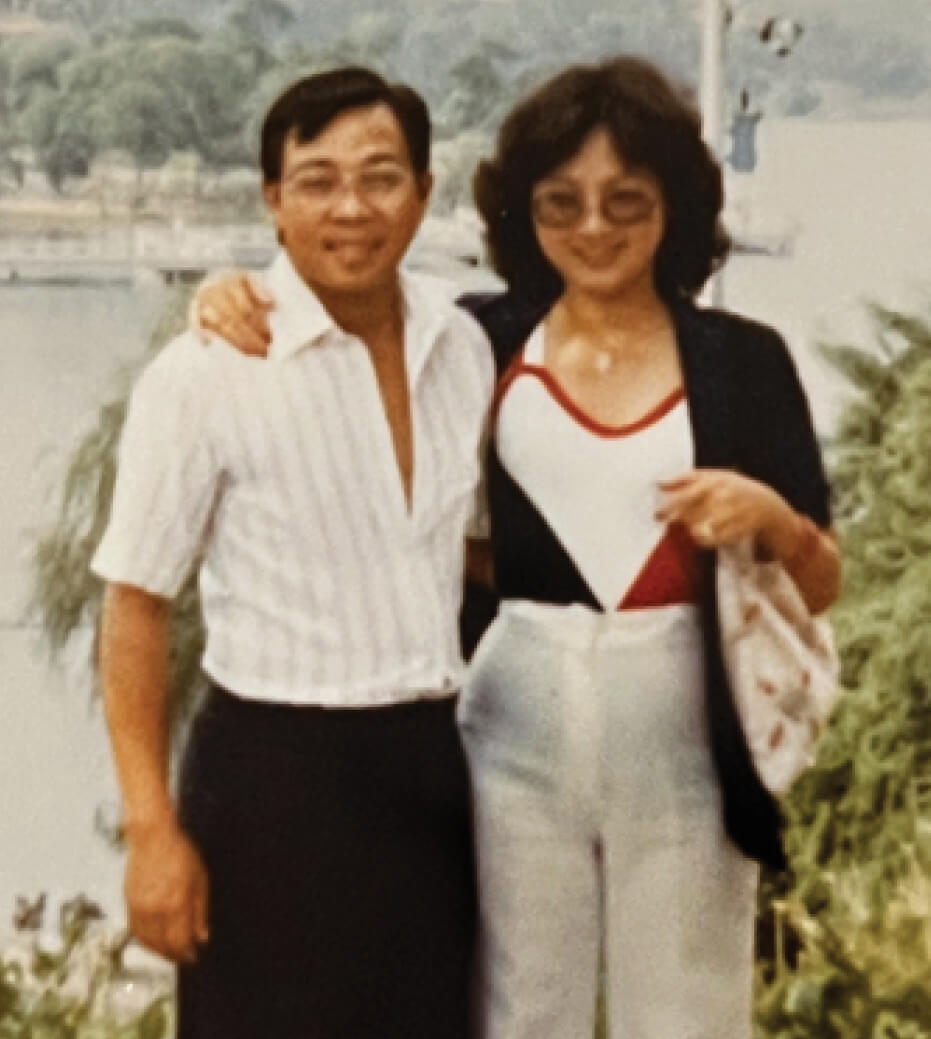 Photo of Frank Jao with his wife