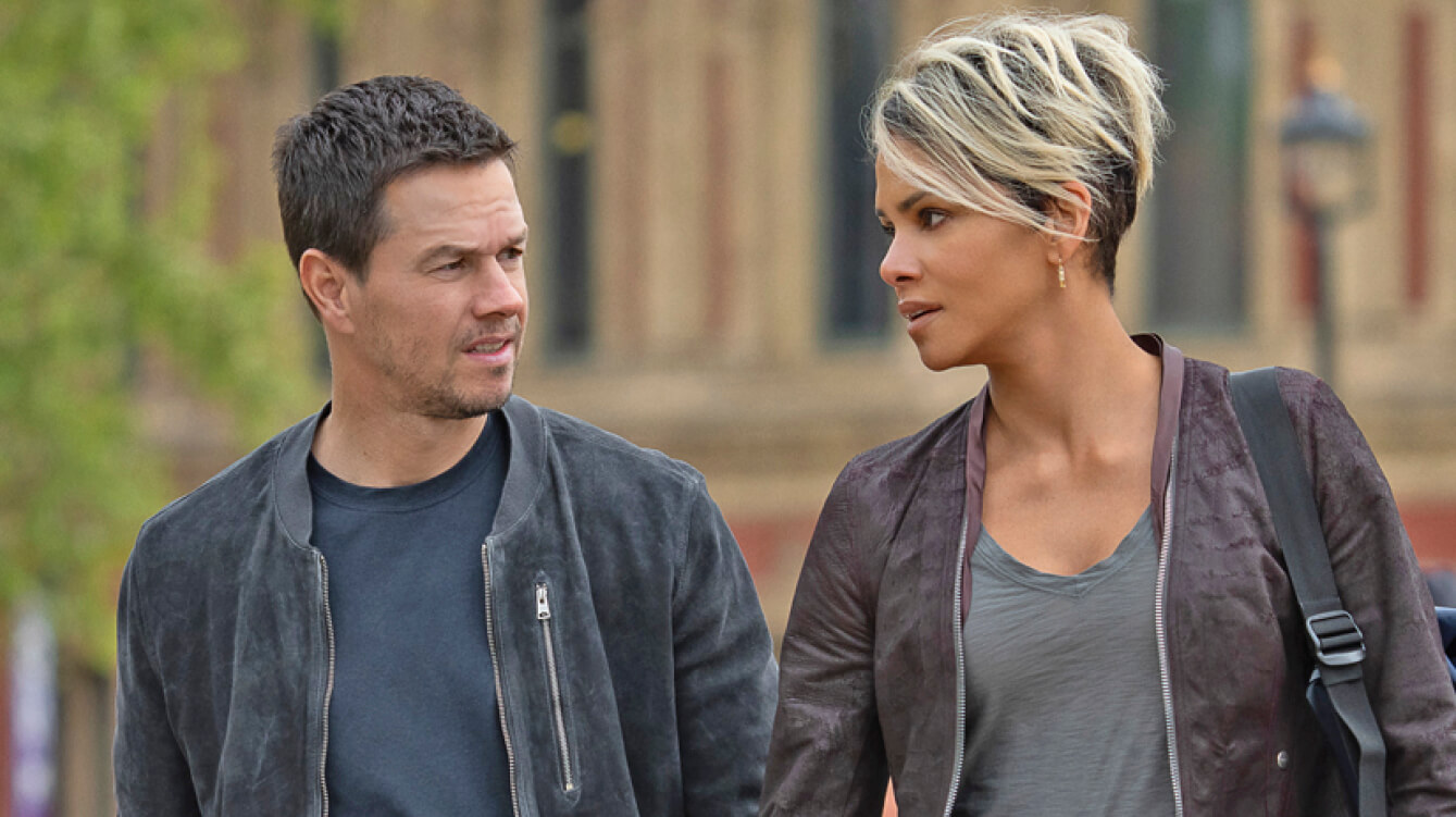 Movie still of Mark Wahlberg and Halle Berry in The Union