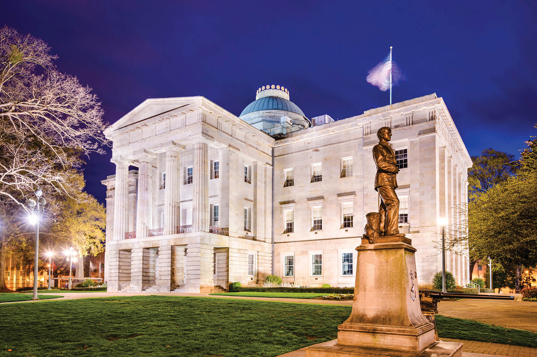Photo of the Raleigh, North Carolina capitol building