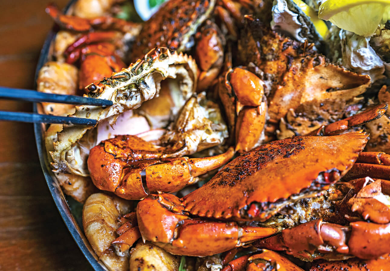 Photo of plate of boiled crabs