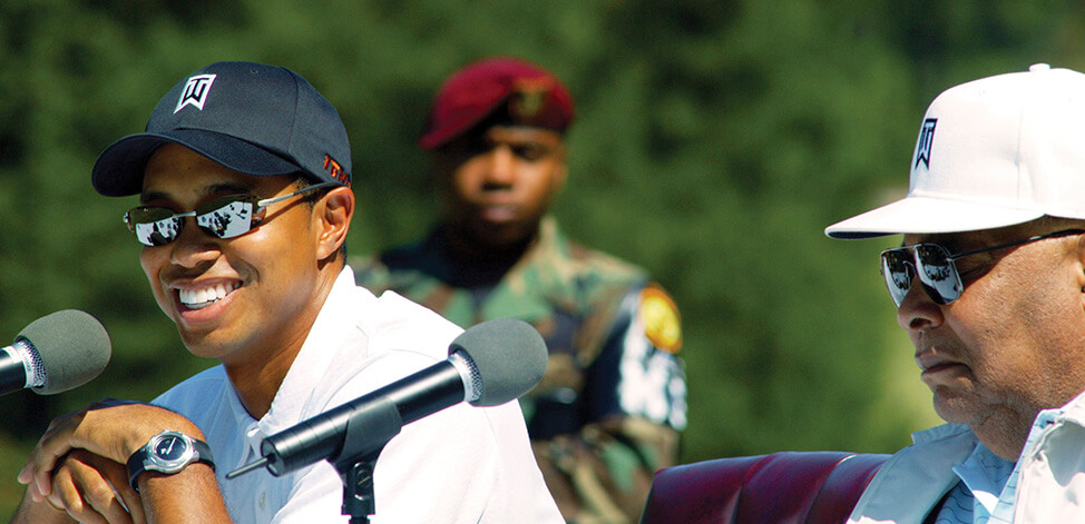 Photo of Tiger Woods with his father Earl