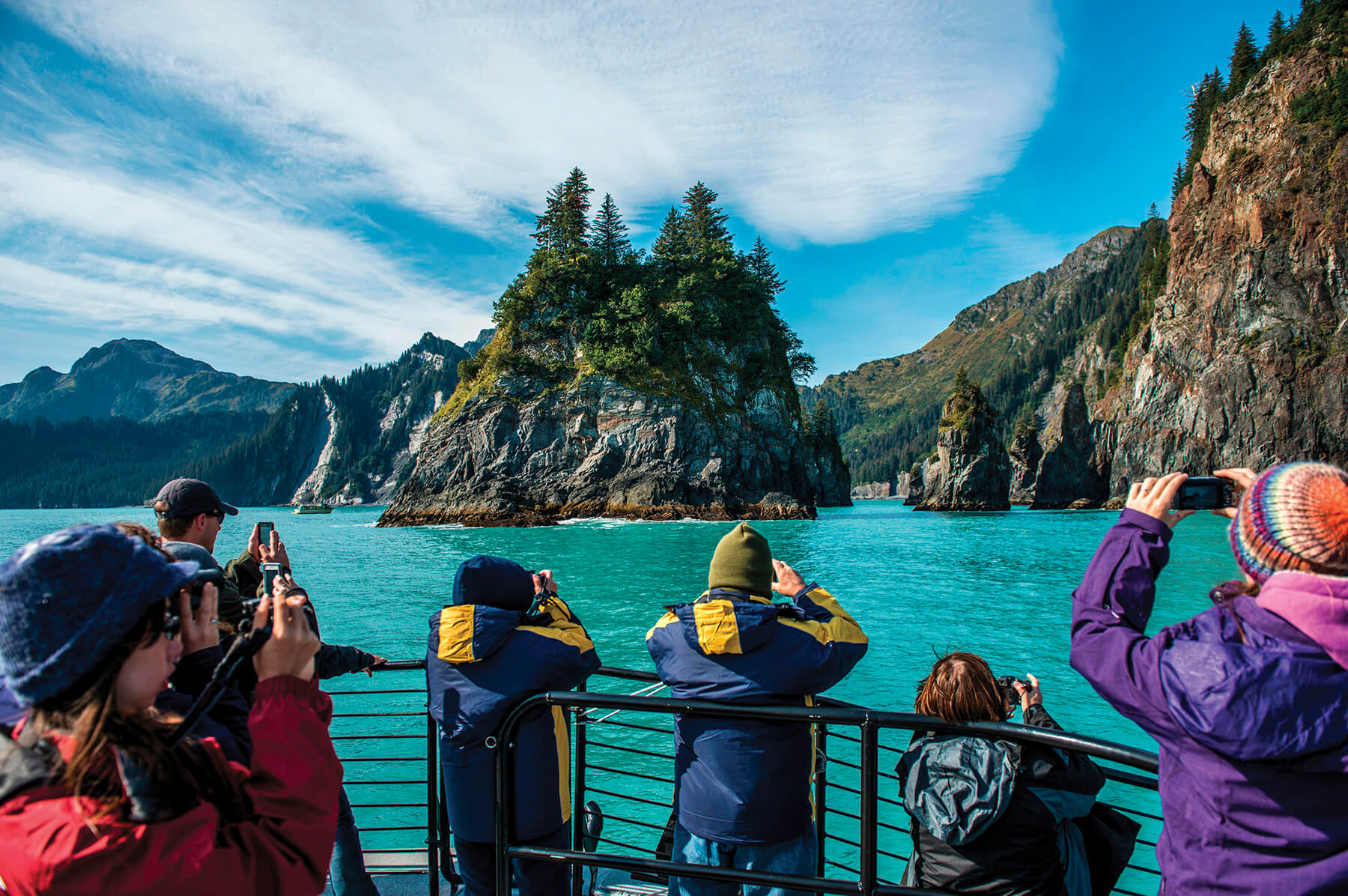 Photo of people on boat tour of Resurrection Bay