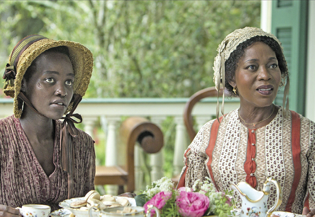 Alfre Woodard in 12 years a slave 