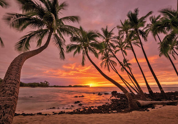 Photo of a sunset over the Pacific Ocean, west of Waimea