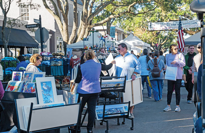 Photo of the Peter Anderson Arts Crafts Festival in Ocean Springs, Mississippi