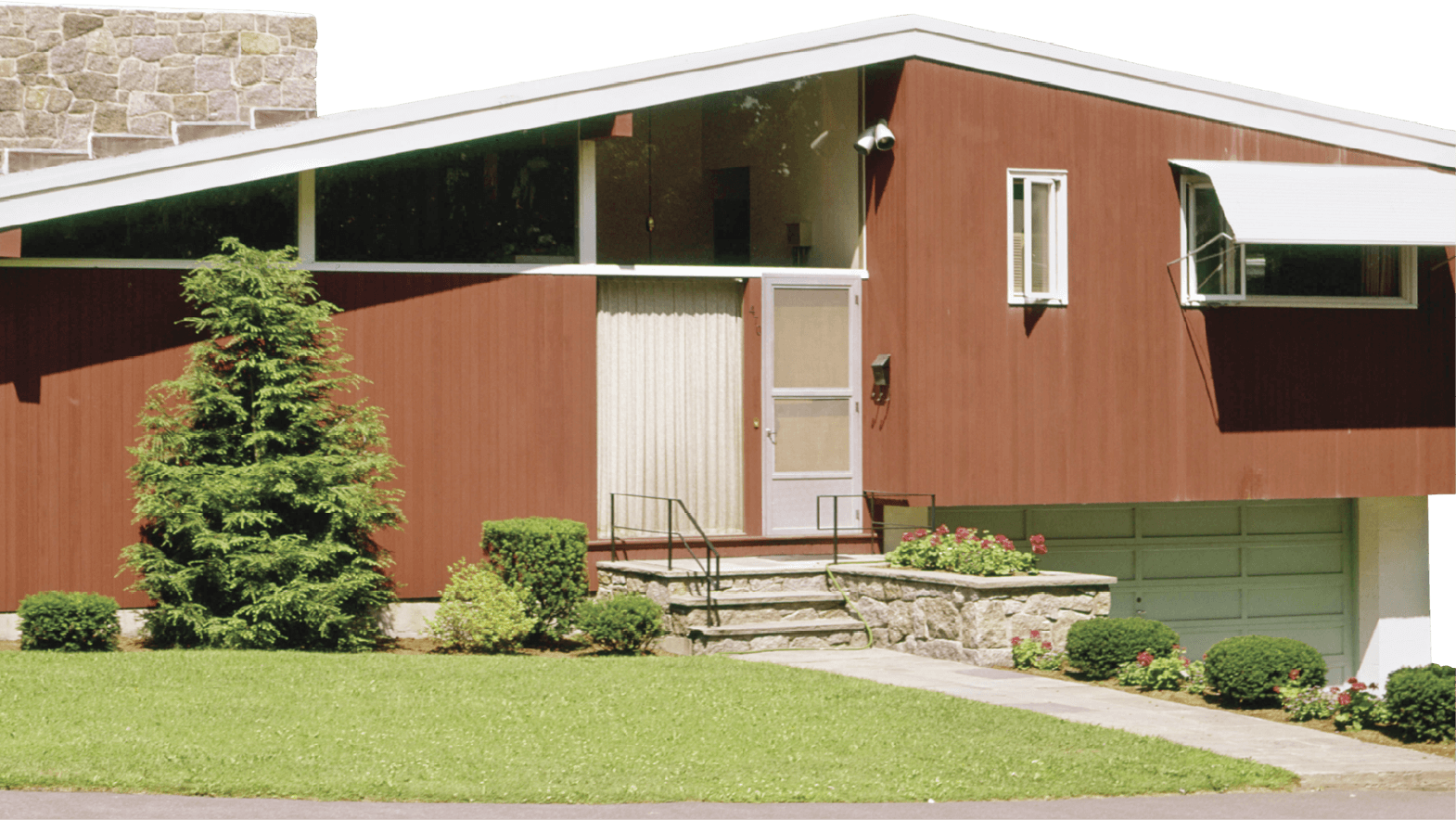 Vintage photo of a ranch-style home