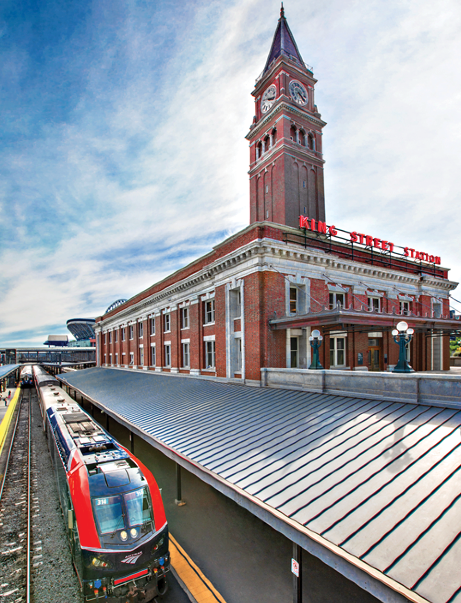 Top view of the Amtrak Empire builder departing King Street Station