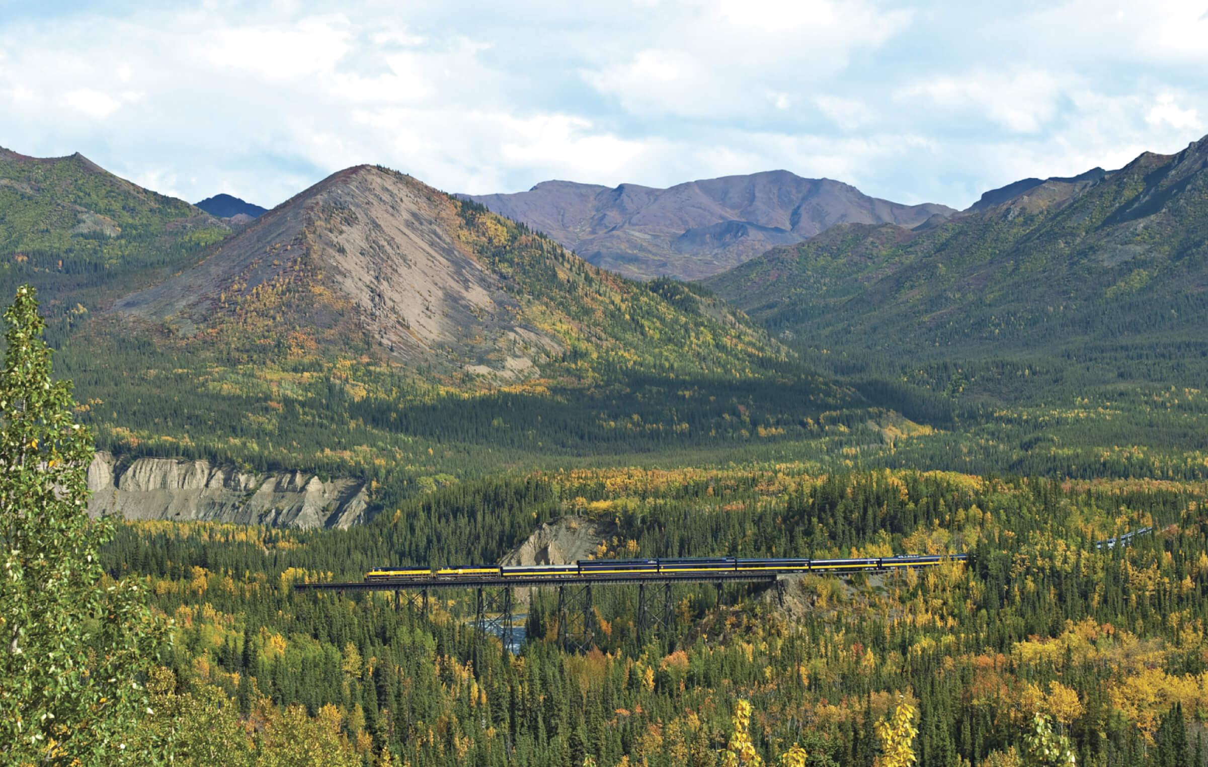 Image of the mountains of Denali National Park in Alaska