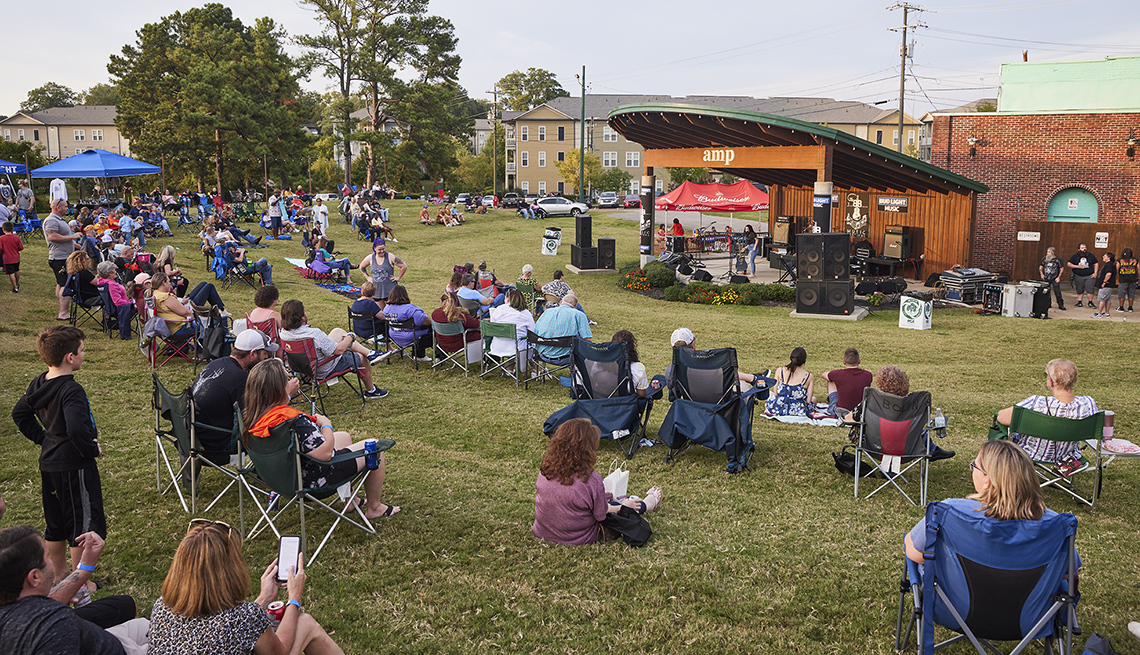 people watching a concert at an outdoor venue in jackson tennessee