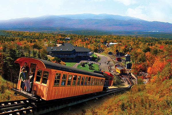 600x400-trains-fall-foliage