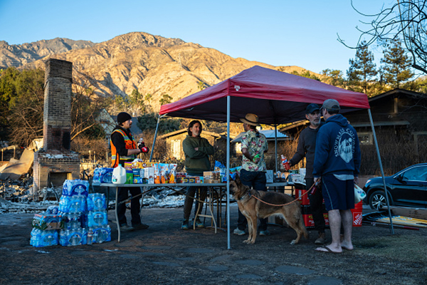 Neighbors set up a community relief station.