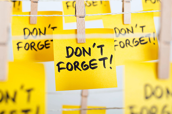 Sticky notes marked with the words "Don't Forget!"