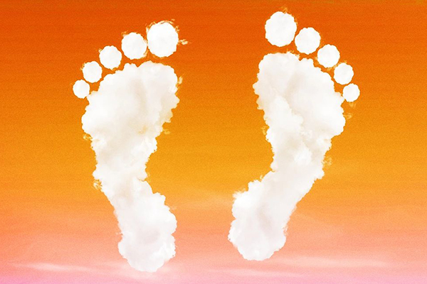 Illustration of footprints.