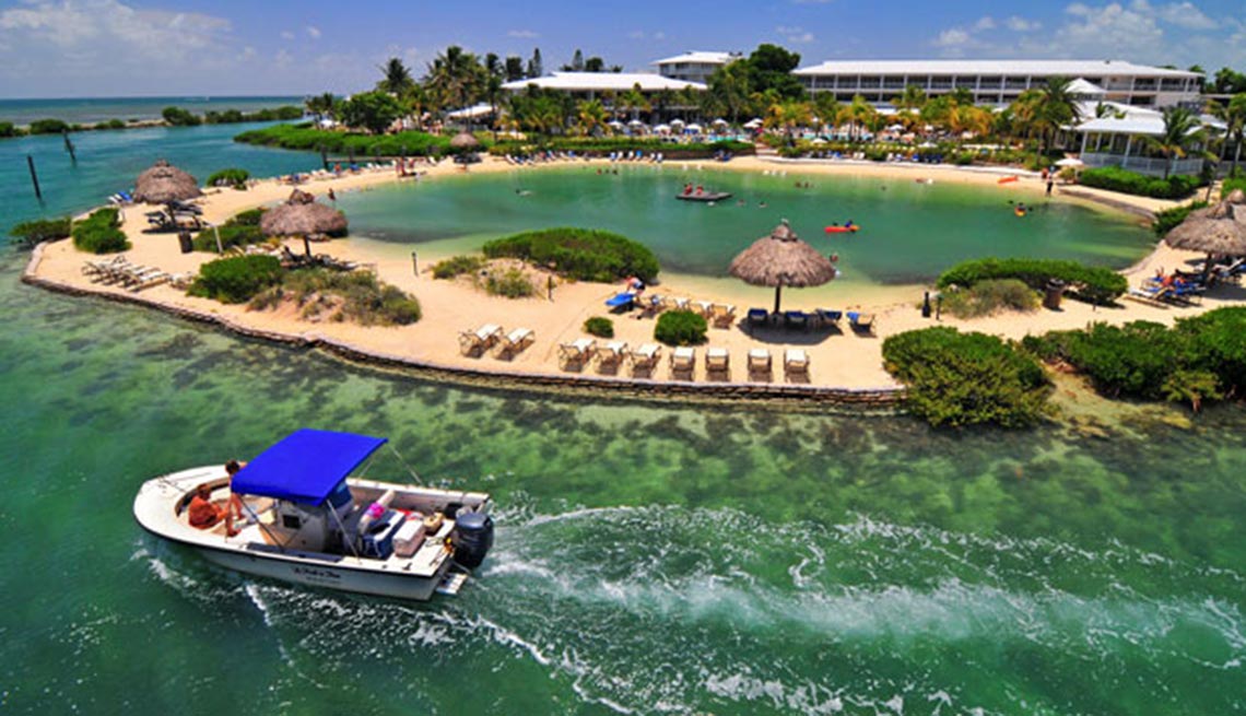 Hawks Cays Saltwater Lagoon, 10 grandes piscinas de hoteles en los Estados Unidos