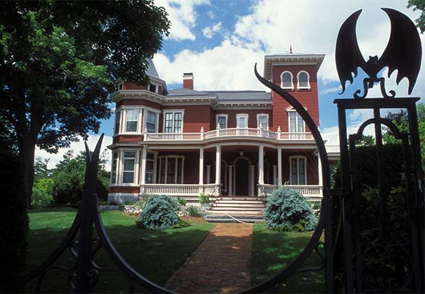 Residencia de Stephen King - Casas o sitios donde dejaron huella escritores famosos