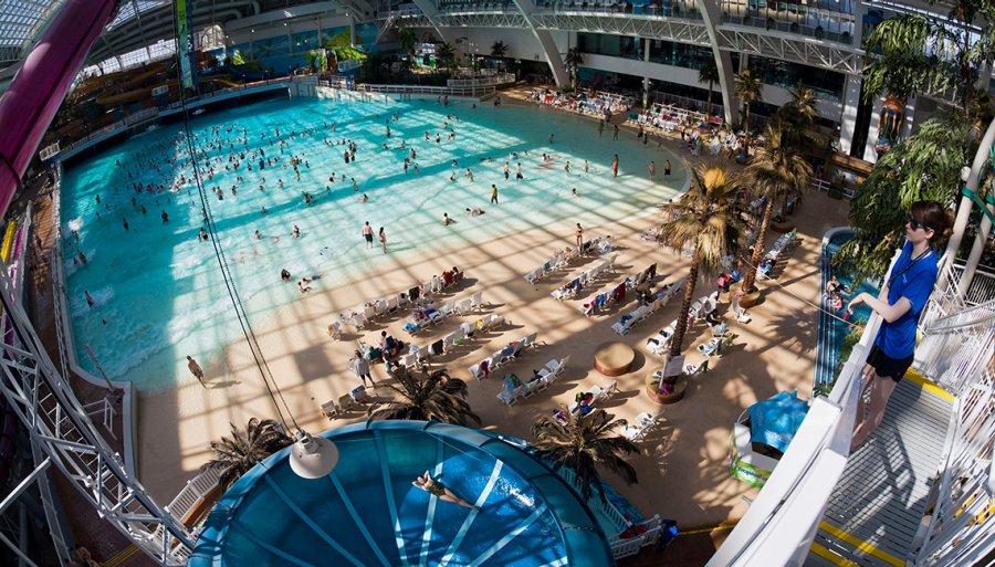 Indoor Water Parks To Visit During Fall And Winter