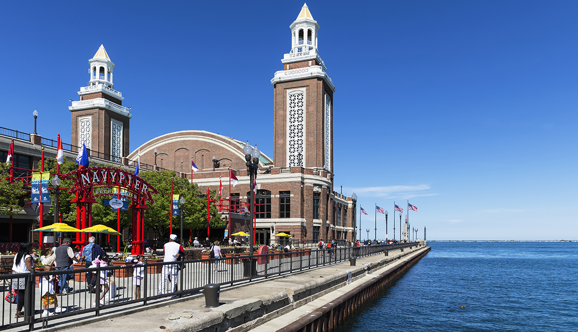 Tourists along Chicago's Navy Pier