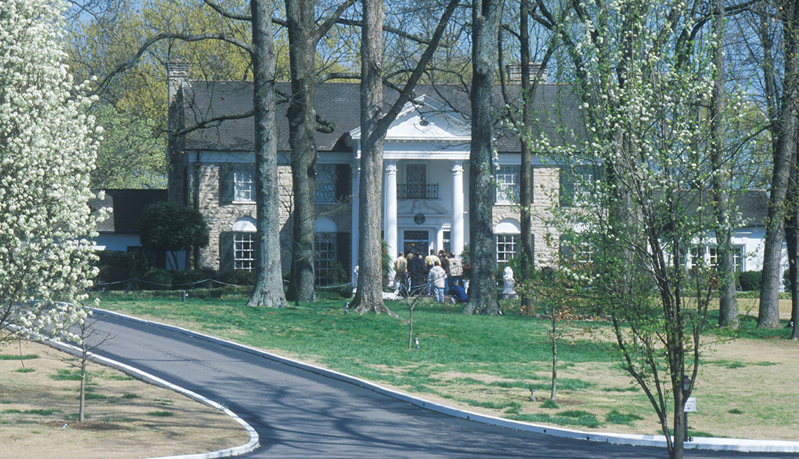 Entrance to Graceland home of Elvis Presley Memphis TN
