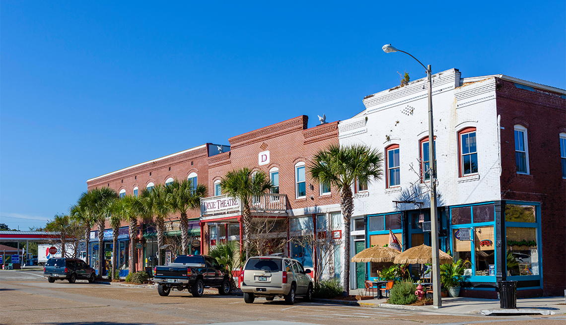 Avenue East in historic downtown Apalachicola, Franklin County, Florida