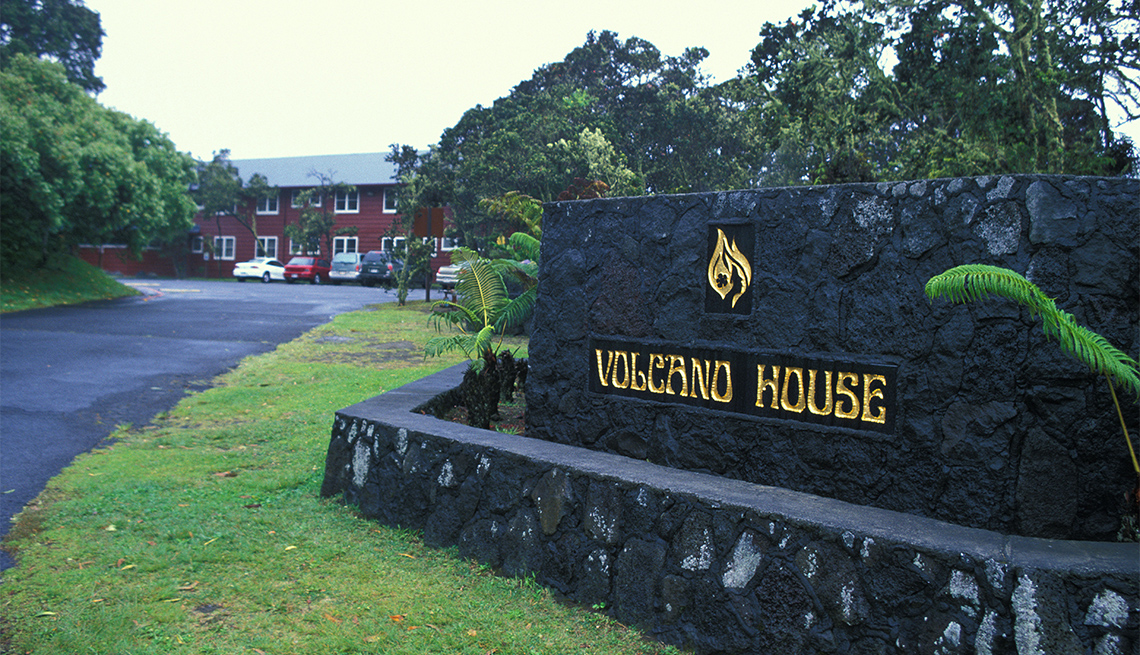 Entrada del hotel Volcano House