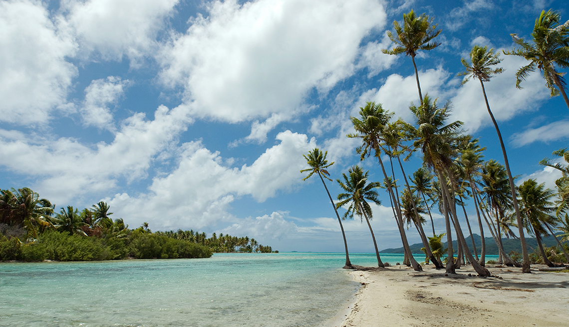 Playa Motu Mahana, islas de la Sociedad en la Polinesia Francesa