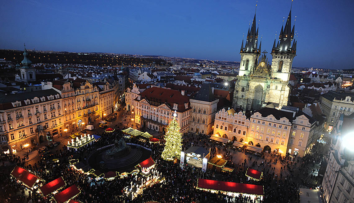 Best Places To Travel For Christmas Season