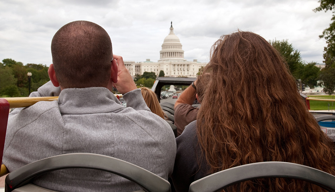 Two Tourists Sit On Bus In Washington DC, Bus Tour Pros