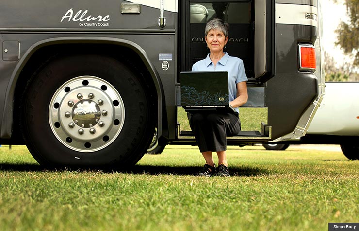 Jill Ferrer writes a blog about the RV world from the well of her RV parked for the moment in Clermont, FL in February 2011.