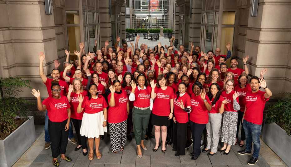Volunteer Appreciation Photoshoot