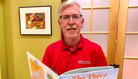 Dr. NcNally, AARP Foundation Experience Corps volunteer