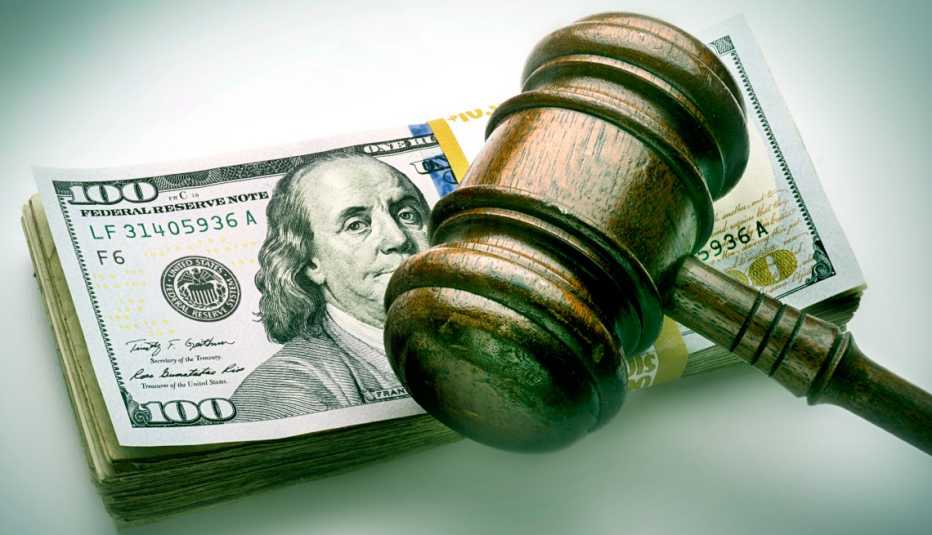 Court gavel and money 
